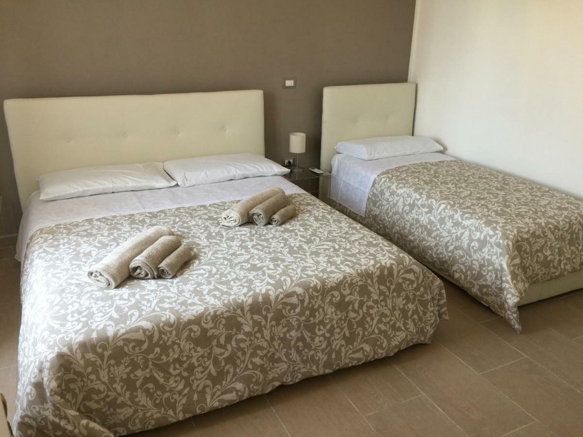Casa Grimaldi Hotel ภายนอก รูปภาพ